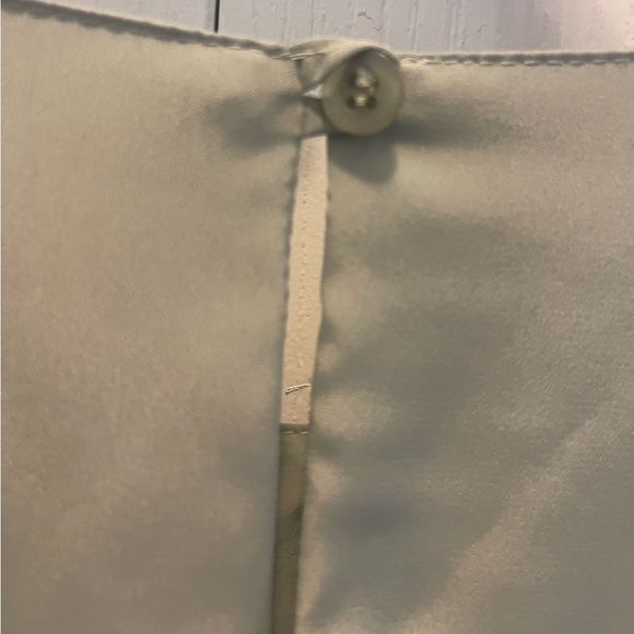 Modern Essentials top - Picture 2 of 7